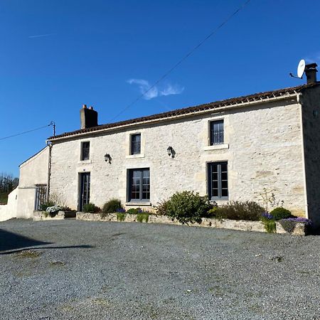Les Puvinieres Breuil-Barret Exterior foto