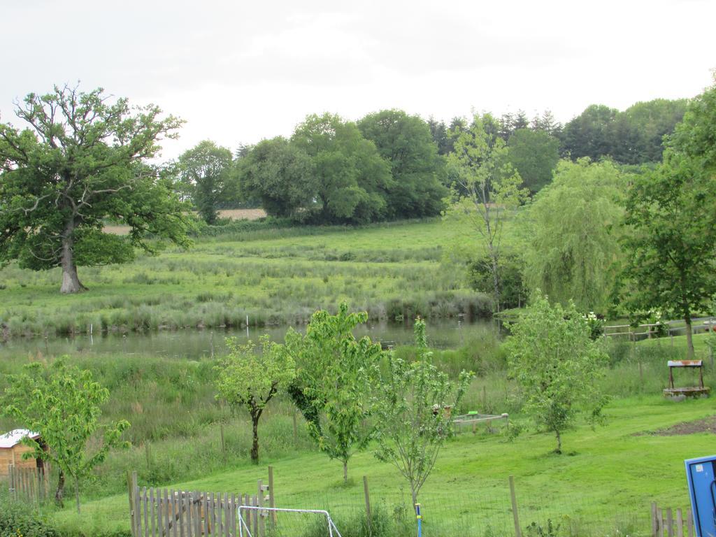Les Puvinieres Breuil-Barret Exterior foto